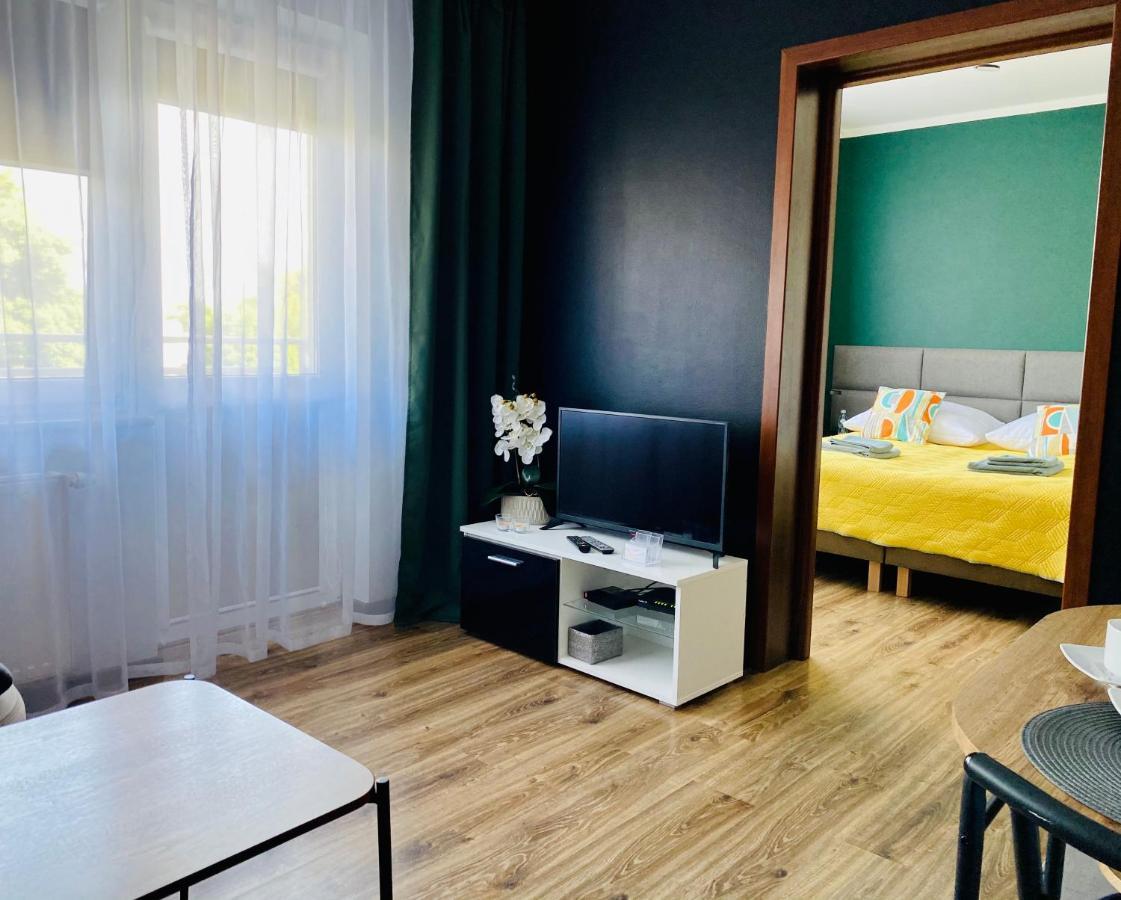 Apartamenty Teatralne Gorzow Wielkopolski Ngoại thất bức ảnh